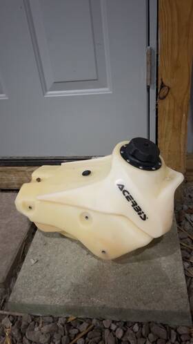 2911510147 Acerbis 3.1 Gallon Tank