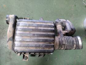 77e-roi Airbox 2002 Suzuki Gran Vitara Air Box