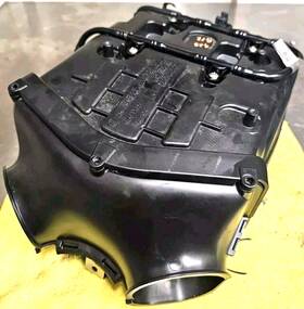 2b013429 Aprilia 2b007168 2021 - 2024 Rsv4 Airbox Assembly W Injectors And Stacks