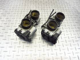 857304 Aprilia 857303 2013 11-15 Rsv4 R Oem Throttle Bodies Intake Body Assembly Bare