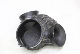 Dis.101672 Aprilia 2000 Rsv Mille Rotax V990 Oem Rubber Air Intake Housing