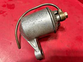 Mcl2 Ariel Su Square Four Mc2 Carburetor Float Bowl - Complete