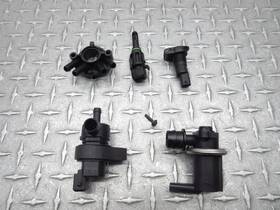 11737694806 Bmw 2007 04-08 F800 F800s Oem Air Valves Temperature Sensor Socket Lot