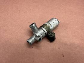 13411286688 Bmw E24 633csi E28 533i E23 733i 3.2l M30 Idle Air Control Valve Oem #83255