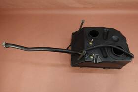 24620111a Ducati 2005 02-06 Monster 620 M600 Airbox Air Intake Filter Box
