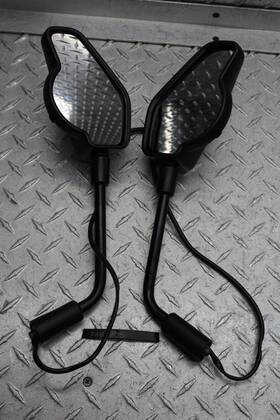 7480205 Ducati 2006 Multistrada 620 Left/right Mirrors With Turn Signals