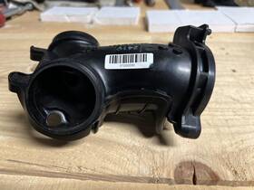 27200030 Harley-davidson Oem M8 Milwaukee 8 Eight Intake Manifold 2017