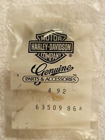 63509-86a Harley Davidson Air Cleaner Assembly Boot 63509-86a. Genuine Nos Oem