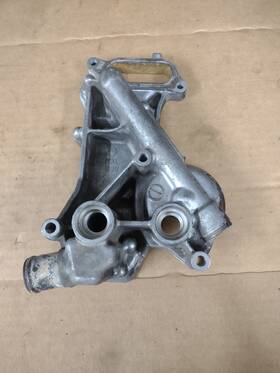Honda 15610-mal-600 93 1993 Cbr600f2 Cbr 600 F2 Oil Cooler Body