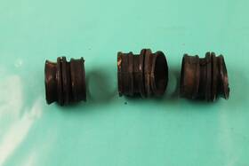 16211-323-000 Honda 1975 Cb550 K Carburetor Insulator Manifold 3 Pieces