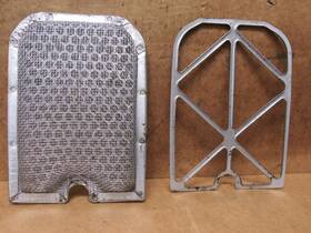17212-mb0-700 Honda 1984 Vf700s Sabre Air Filter Plate Screen Separator