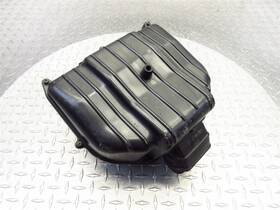 17230-ml7-000 Honda 17220-ml7-690 1987 86 87 Vfr700f Vfr700 Interceptor Oem Airbox Air Box Breather Assy