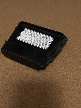 17224-ka3-680 Honda Nos Oem Plastic Mud Cover Air Box Lid 1983 Cr250 Cr 250
