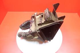 17230-kl3-770 Honda 1985 Xl350r Oem Airbox Air Intake Filter Box