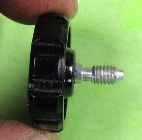 17351-273-000 Honda Cl77 Cl72 305 250 Scrambler Air Cleaner Latch/knob Nos Oem