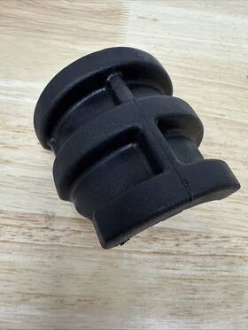 17504-467-000 Honda Genuine 1980 Cr125 Cr250 Cr Elsinore Oem Fuel Tank Rubber A