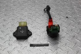 7813538 Honda 1990 Cb1 Cb400f Starter Solenoid And Rectifier