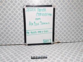 90105-mfj-d00 Honda 2022 Cbr1000rr Oem Air Box Screws