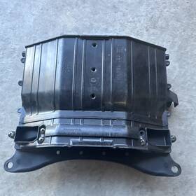 Hm-mel-e2 Honda 2006 Cbr1000rr Airbox Cover Air Intake Filter Oem