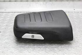7814394 Husqvarna 2021 Svartpilen 401 Rear Seat