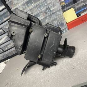 14073-1184 Kawasaki 1989 85-05 Klr250 Klr 250 Air Box Airbox Filter Housing Cleaner Intake
