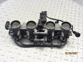16163-0065 Kawasaki 2005 05 06 Zr750 Z750s Oem Throttle Body Bodies Intake No Injectors