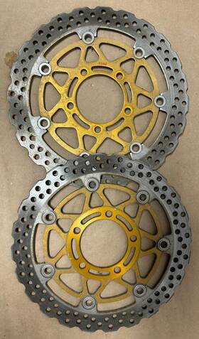 41080-0067-488 Kawasaki 2005 Zx6r Disc Front Housing Gold Sil