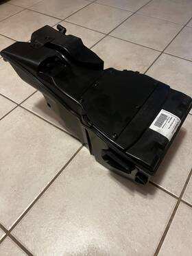 63606001033 Ktm 64106001100 20-24 890 Duke R Airbox Air Intake Filter Box 64106001100/63606001033
