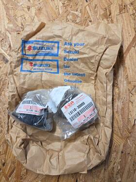 131110-30000 Suzuki 13110-300000 Pair Gt250 Intake Boot Manifolds Nos Vintage