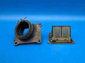 13110-43d10 Suzuki 1992 - 1995 Oem Rm125 Rm 125 Reed Valve Cage Intake Boot Assembly
