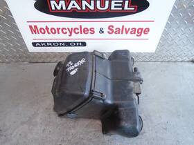 13700-17e02 Suzuki 1993 Gsxr 750w Airbox Assy