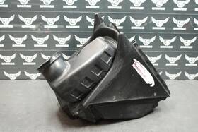 13700-37e21 Suzuki 13700-37e20 1999 Rm250 Oem Airbox Intake Air Cleaner Case