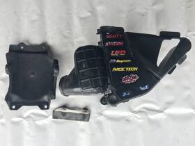 13700-43d11 Suzuki 1993 Rm125 Used Oem Airbox Assembly