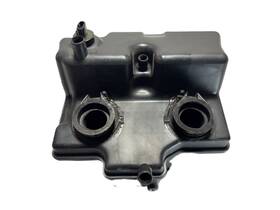 13700-48h01 Suzuki 13 14 Gw250 Oem Airbox Air Intake Cleaner Filter Box