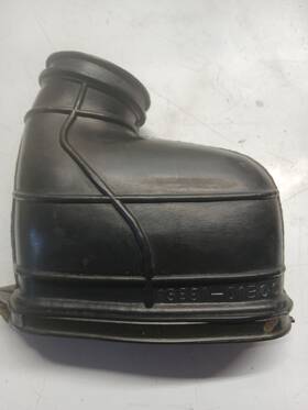 13881-01b00 Suzuki 1986 Rm 125 Used Air Box Outlet Tube Carb Boot