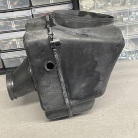 13881-40200 Suzuki 1979 79-81 Rm100 Rm 100 125 79-80 Rm125 Airbox Air Box And Hose