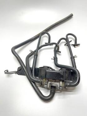 18450-33e13 Suzuki Oem 2nd Air Valve Assy 1997 - 2000 Gsxr600