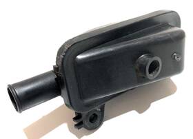 18700-48e00 Suzuki 1997-2004 Vz800 Marauder 2nd Air Valve Cleaner Oem Part