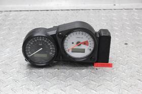 2199098 Suzuki 2000 Gsxr600 Speedometer/tachometer