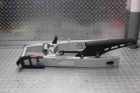 2205222 Suzuki 2000 Katana 750 Gsx750f Swing Arm
