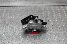 2205708 Suzuki 2004 Intruder Volusia 800 Vl800 Front Tokico Brake Caliper