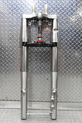 2205731 Suzuki 2004 Intruder Volusia 800 Vl800 Front End