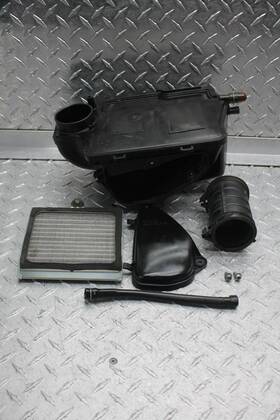 Suzuki 2207901 1997 Savage 650 Ls650p Airbox Air Intake Filter Box
