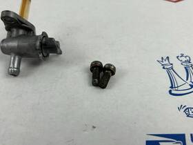 44131-27c01 Suzuki 89 - 92 Rm250 Rm 250 Fuel Tank Mounting Brackets Dampers Oem