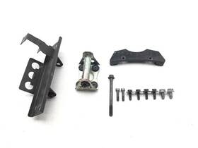 44550-24f00 Suzuki Tank Fuel Cell Petrol Bracket Holder Mount 2007 Hayabusa Gsx1300r 3359