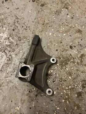 69721-41g00 Suzuki 2005 2006 Gsxr1000 Rear Bracket Caliper Holder Brake