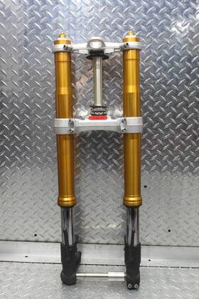 2196220 Triumph 2007 Daytona 675 Front End