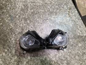 2196242 Triumph 2007 Daytona 675 Headlight