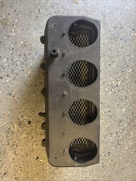 2202004-t0301 Triumph Trophy 1200 Oem Stock Airbox 1999 2201004 2202004 T0301