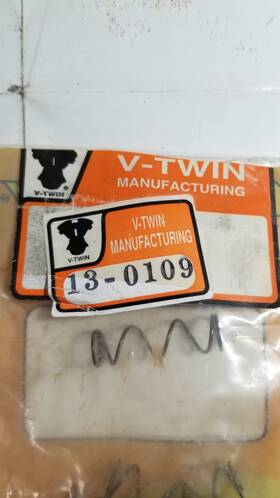 24982-70 V-twin Manufacturing 13-0109 Nos Harley Oil Screen Springs Pack Of 9